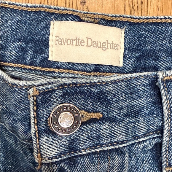 Favorite Daughter The Masha Shortie [Petite] Jeans - Picture 4 of 12